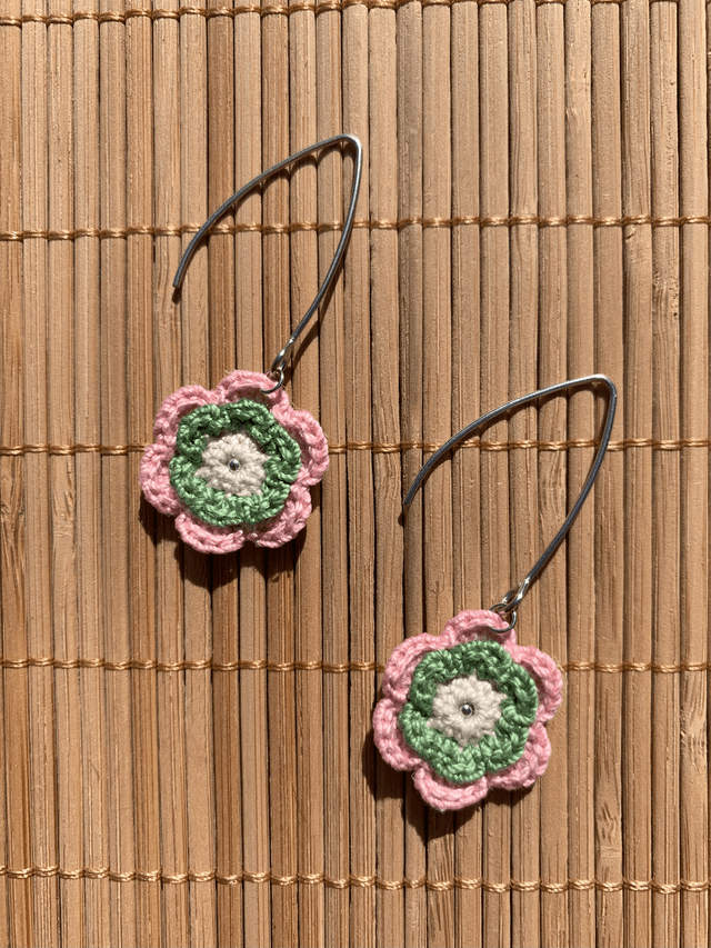 Boucles d’oreilles fleurs Corolles ~ S ~ Rose / Vert