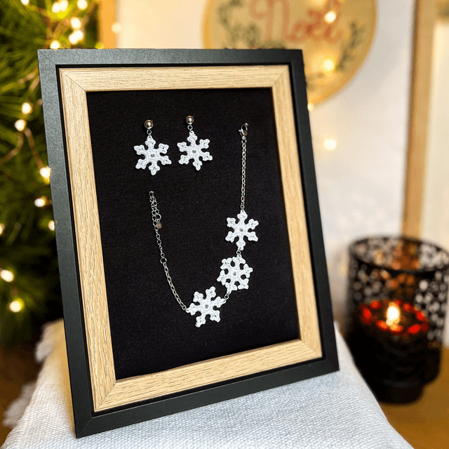 Petites boucles d’oreilles flocon de neige