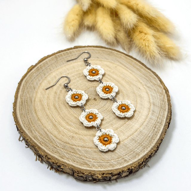 Longues boucles d’oreilles terracotta