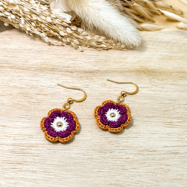 Boucles d’oreilles fleurs Corolles ~ S ~ Burgundy / Terracotta