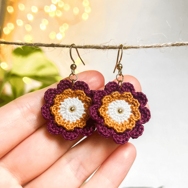 Boucles d’oreilles fleurs Corolles ~ M ~ Bordeaux / Ocre