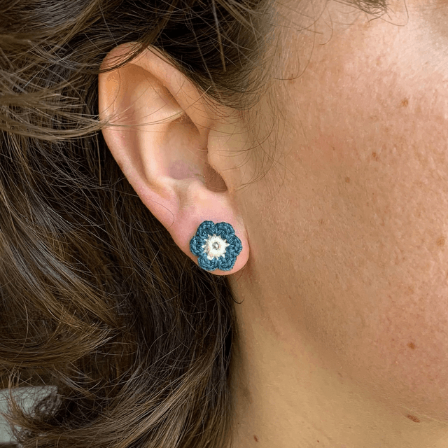 Puces d’oreilles Fleurettes ~ Canard / Lin