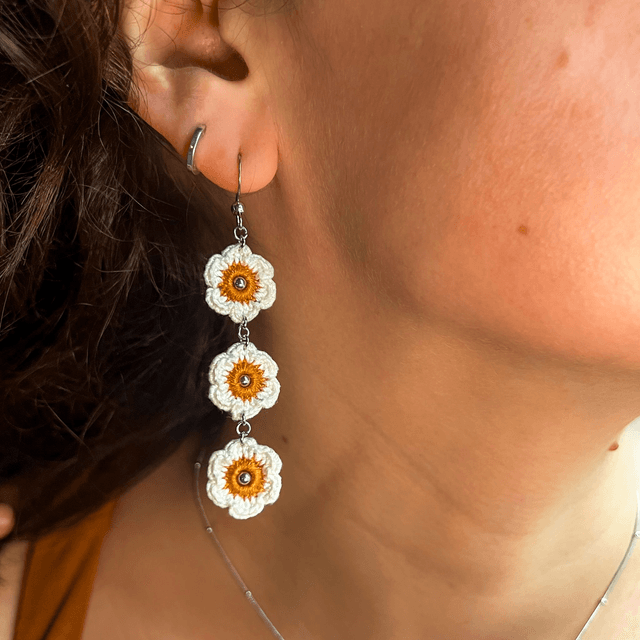 Longues boucles d’oreilles terracotta