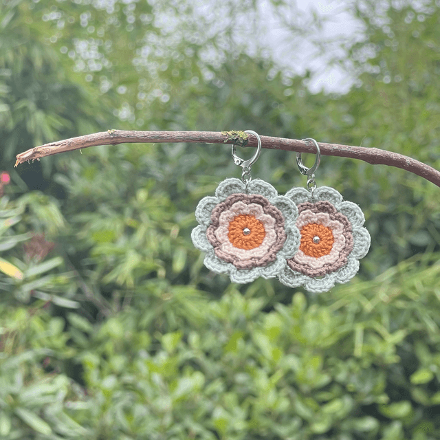 Boucles d’oreilles fleurs Corolles ~ L ~ Ocre / Vert d'eau