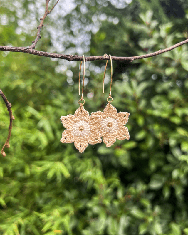 Anémones ~ S ~ Boucles d’oreilles fleuries en crochet artisanal