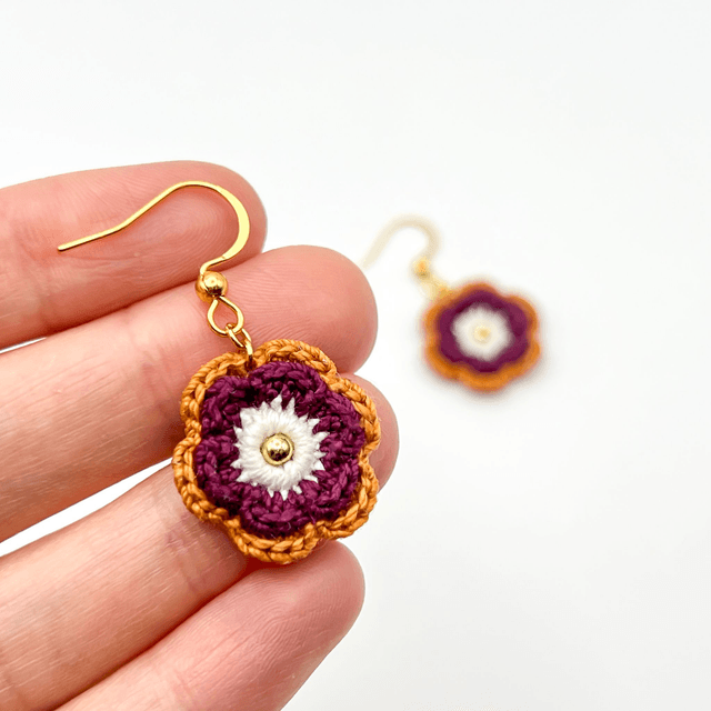 Boucles d’oreilles fleurs Corolles ~ S ~ Burgundy / Terracotta