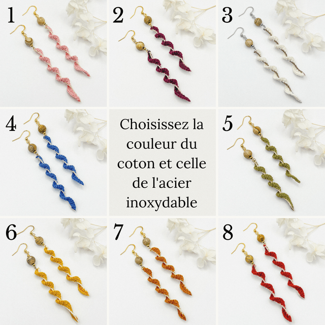 Longues boucles d'oreilles torsadées