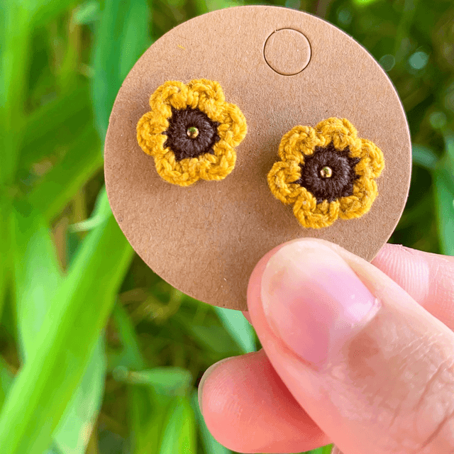 Puces d’oreilles Fleurettes ~ Inspiration Tournesol