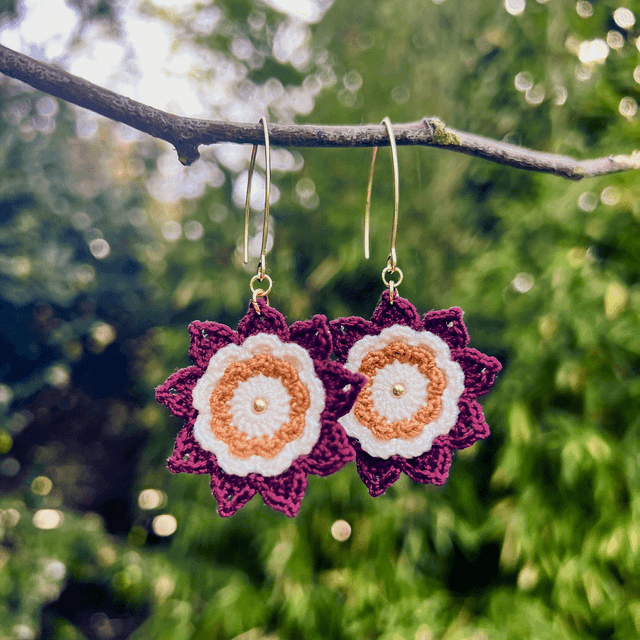 Boucles d’oreilles fleurs Corolles ~ L ~ Burgundy / Terracotta